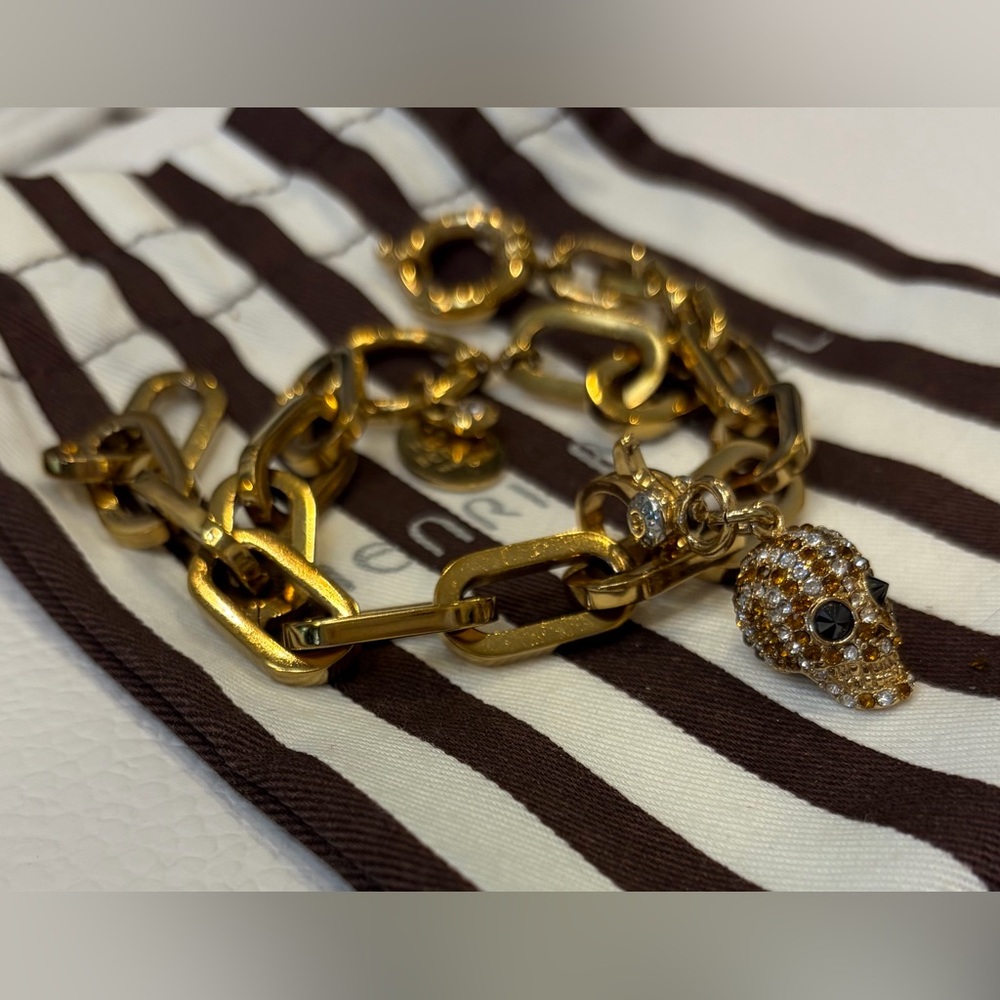 RARE EUC HENRI BENDEL SKULL BRACELET GOLD TONED CHUNKY CHAIN CRYSTAL SKULL CHARM - Picture 5 of 11
